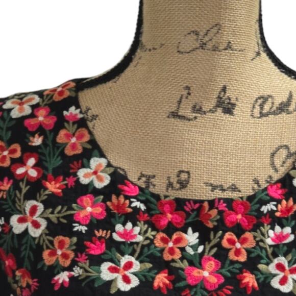 Savanna Jane Floral Embroidered Leopard Print Fiesta Shirt Size Medium - Picture 5 of 7